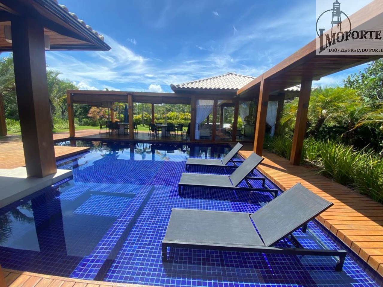 Casa em Condomínio com 4 Suítes à Venda em Praia do Forte – Mata de São João – BA - 6