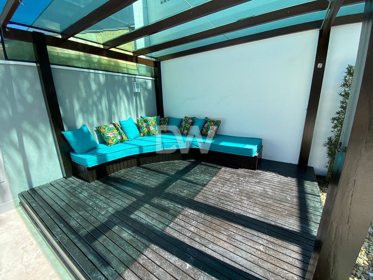 Casa em Condomínio com 5 Suítes à Venda em Balneário Camboriú - Santa Catarina - Brasil - 4