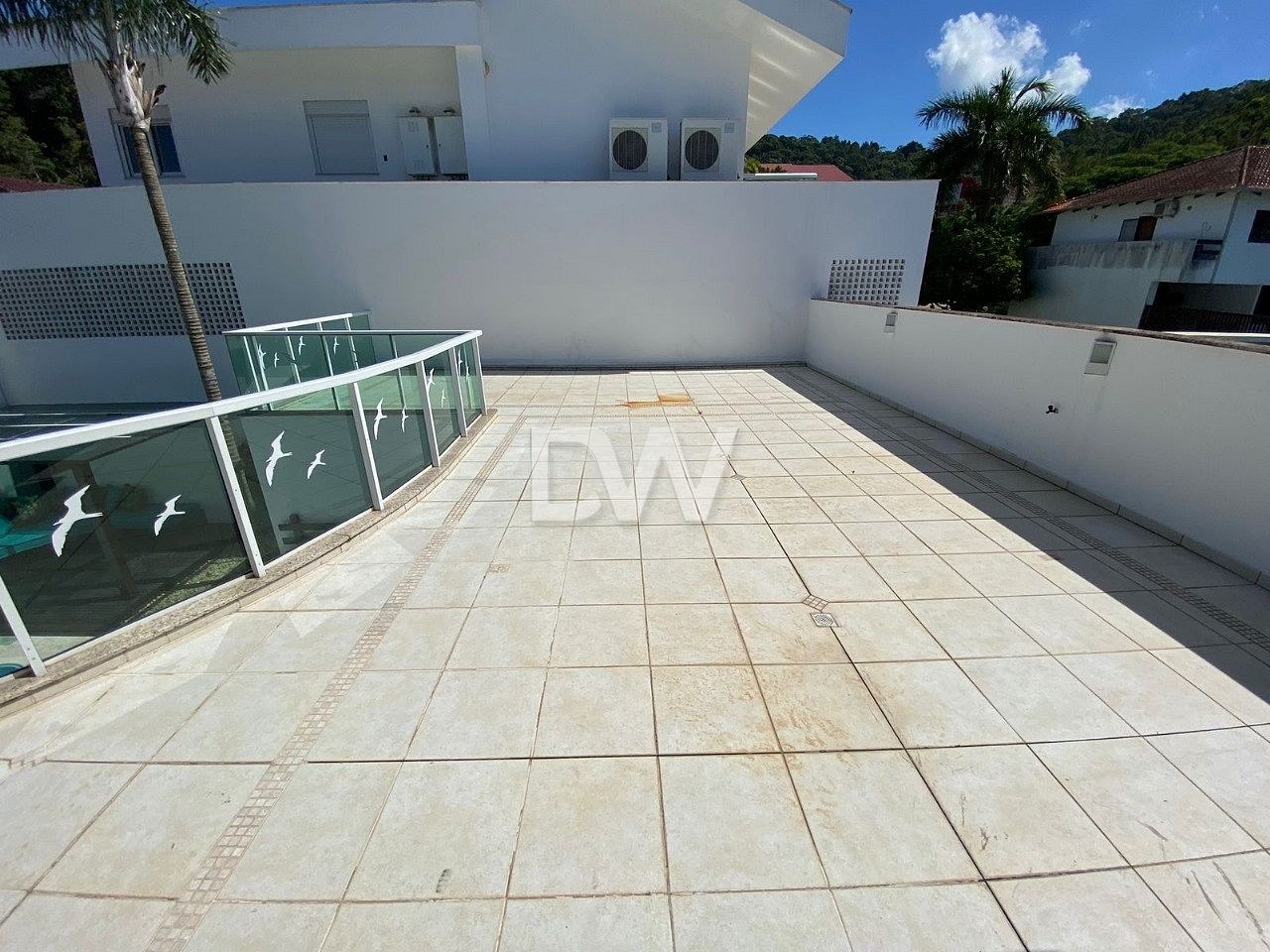Casa em Condomínio com 5 Suítes à Venda em Balneário Camboriú - Santa Catarina - Brasil - 5