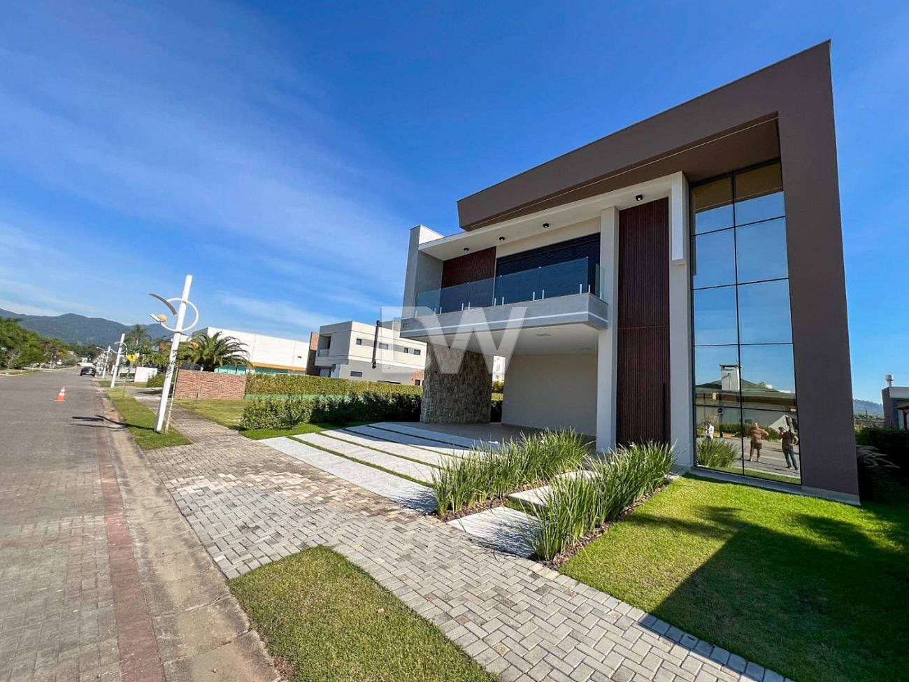 Casa en Condominio de 5 Suites en Venta en Balneário Camboriú - Santa Catarina - Brasil - 1