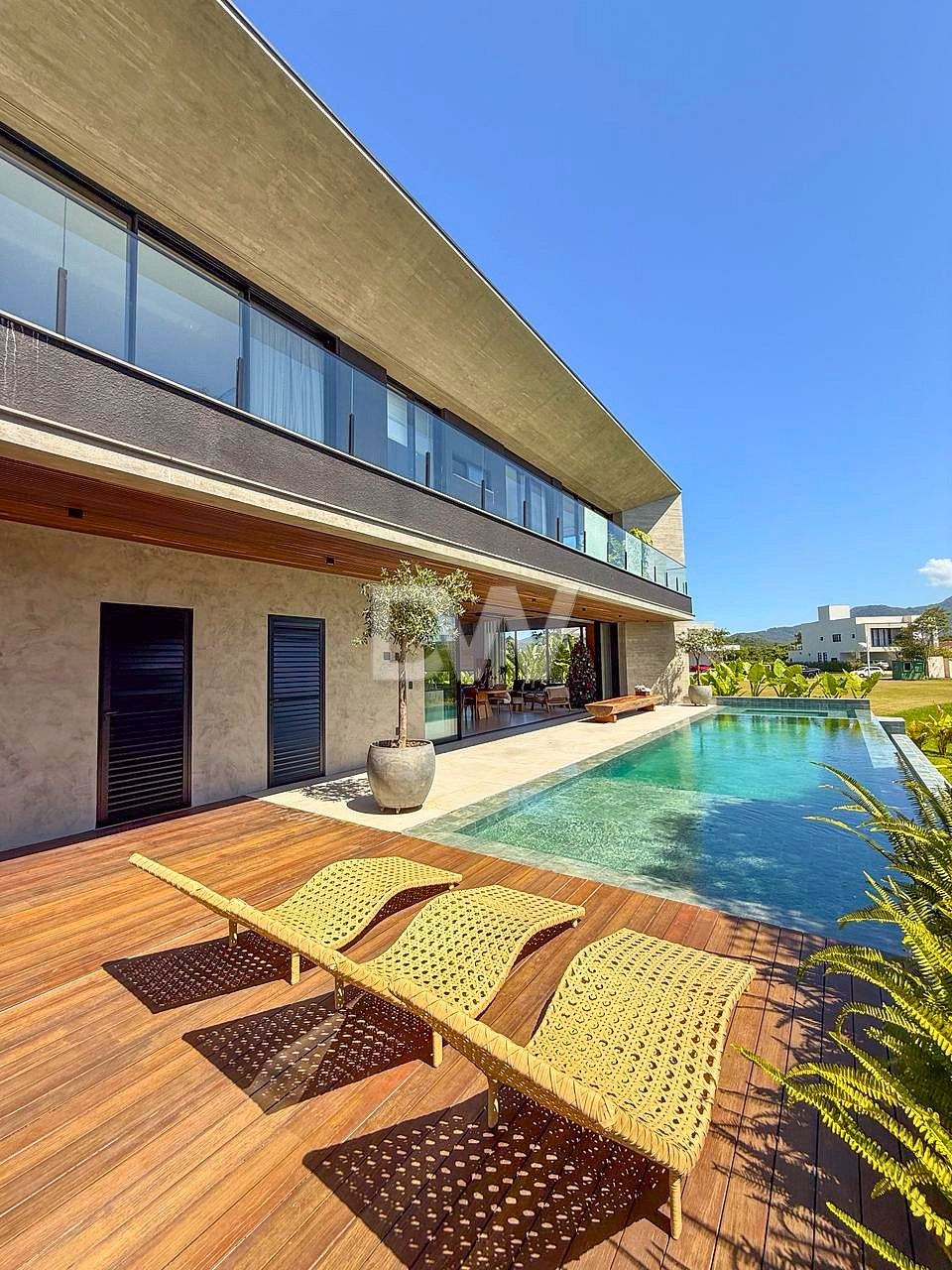 Casa en Condominio de 5 Suites en Venta en Balneário Camboriú - Santa Catarina - Brasil - 6
