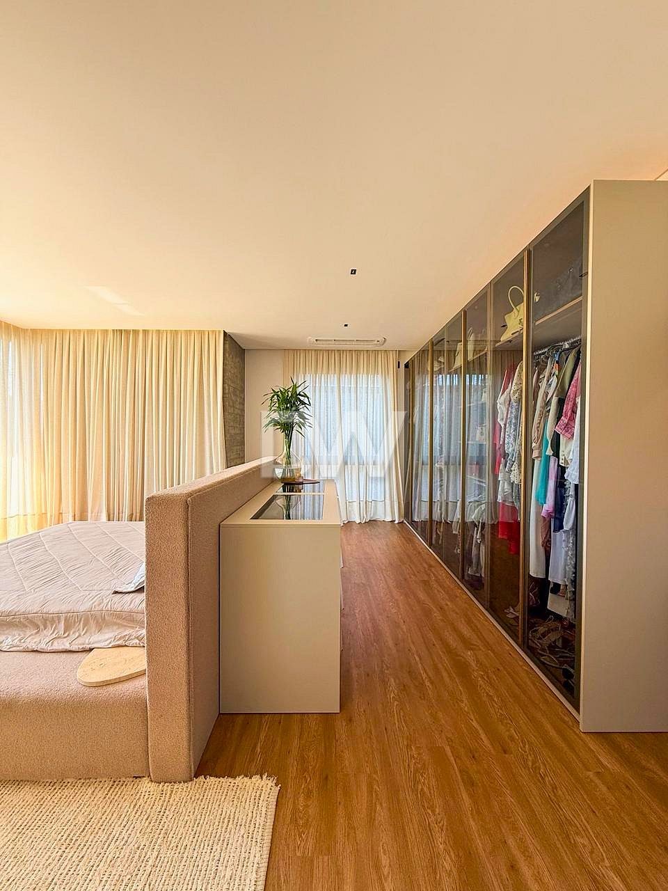 Casa en Condominio de 5 Suites en Venta en Balneário Camboriú - Santa Catarina - Brasil - 8