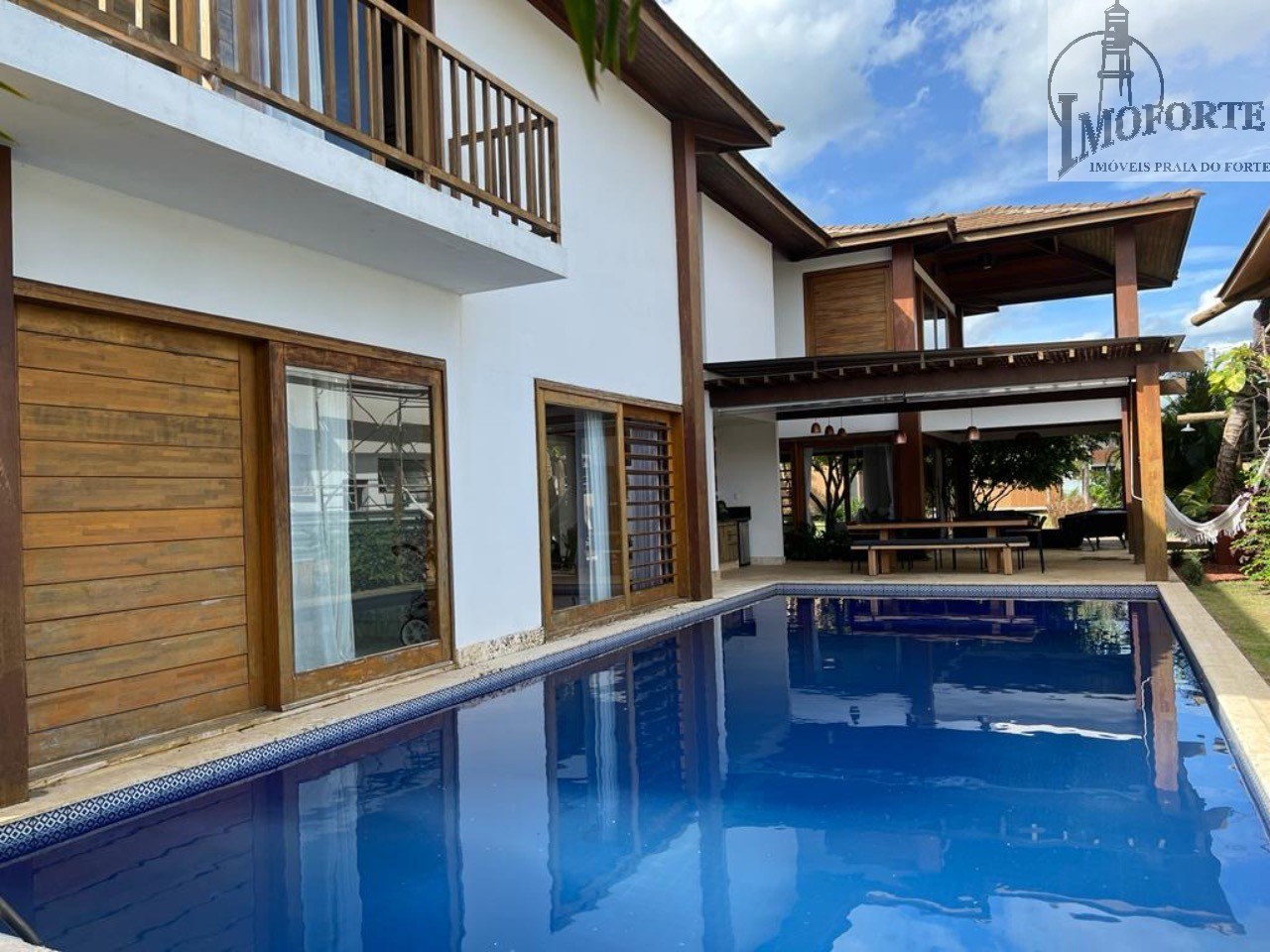 Casa em Condomínio com 5 Suítes à Venda em Praia do Forte – Mata de São João – Bahia – Brasil - 1