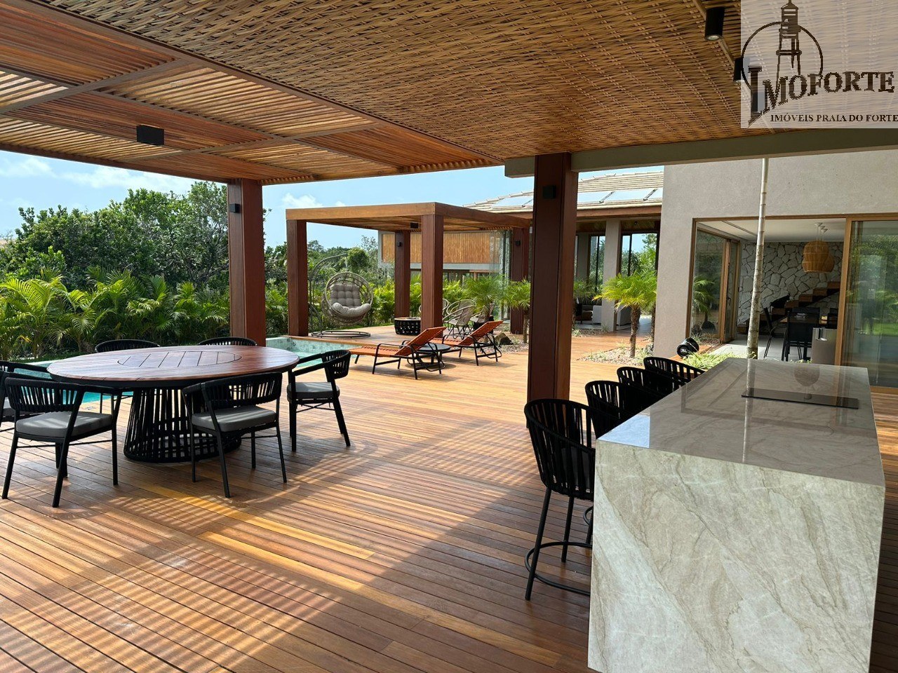 Casa em Condomínio com 5 Suítes à Venda em Praia do Forte – Mata de São João – BA - 4