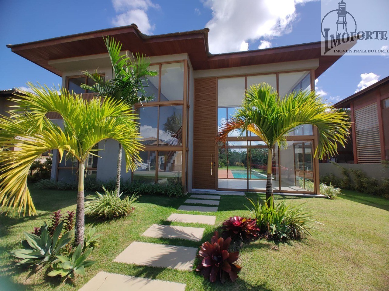 Casa em Condomínio com 5 Suítes à Venda em Praia do Forte – Mata de São João – BA - 3