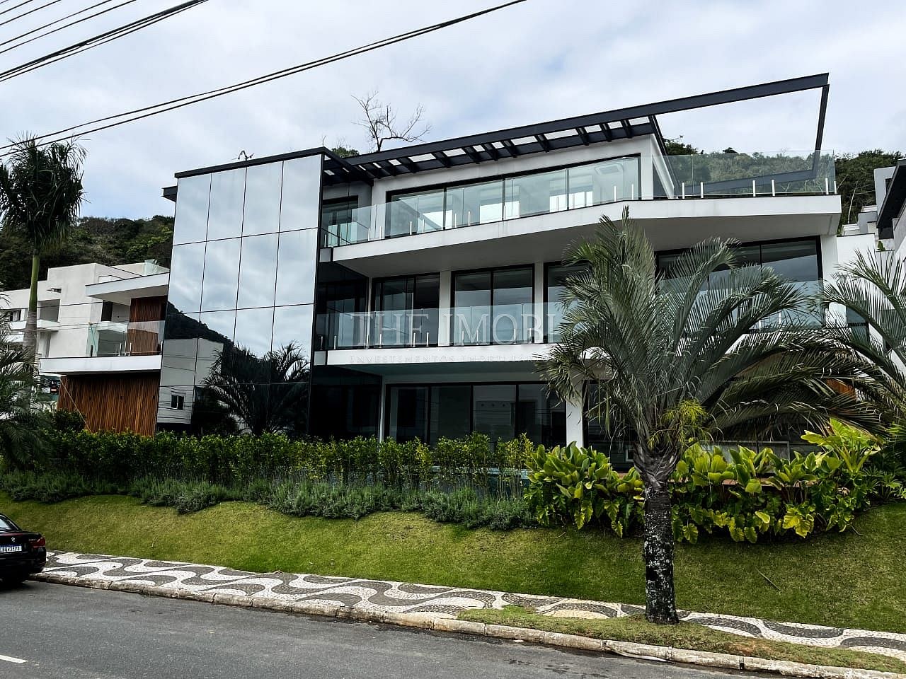Casa en Condominio de 6 Suites en Venta en Balneário Camboriú - Santa Catarina - Brasil - 3