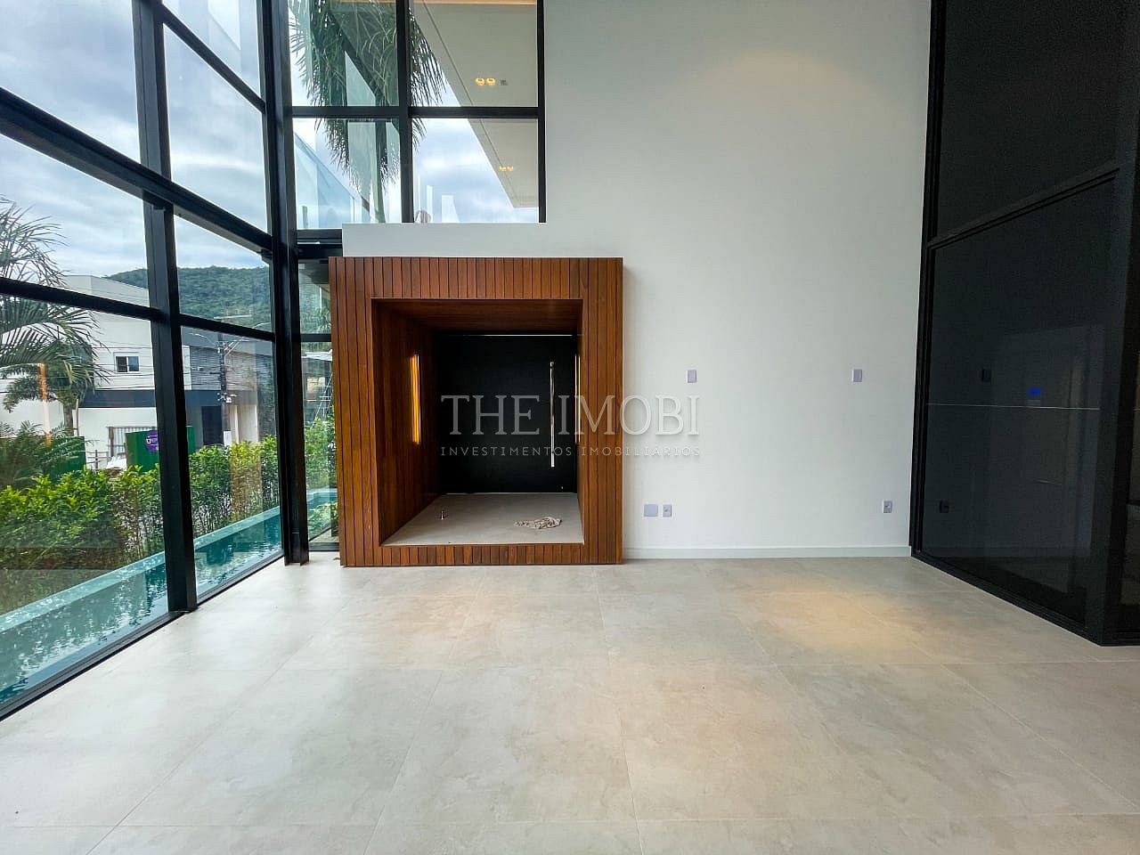 Casa en Condominio de 6 Suites en Venta en Balneário Camboriú - Santa Catarina - Brasil - 5