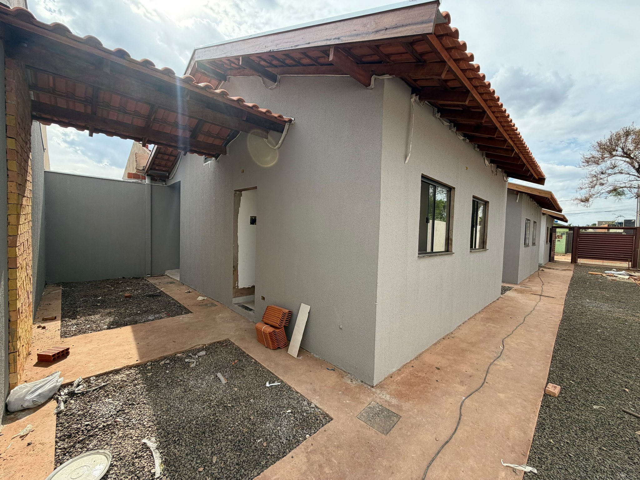Casa em Condomínio de 2 Quartos à Venda no Tarumã - Campo Grande - Mato Grosso do Sul - Brasil - 2