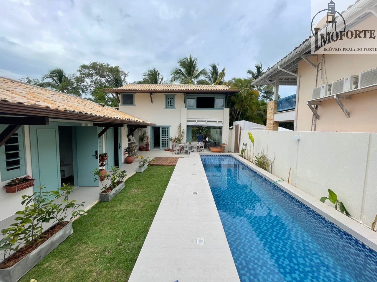 Casa em Condomínio de 7 Quartos à Venda em Praia do Forte – Mata de São João – BA - 2