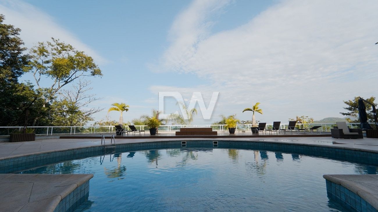Casa em Condomínio Frente Mar com 6 Suítes à Venda em Balneário Camboriú - Santa Catarina - Brasil - 8