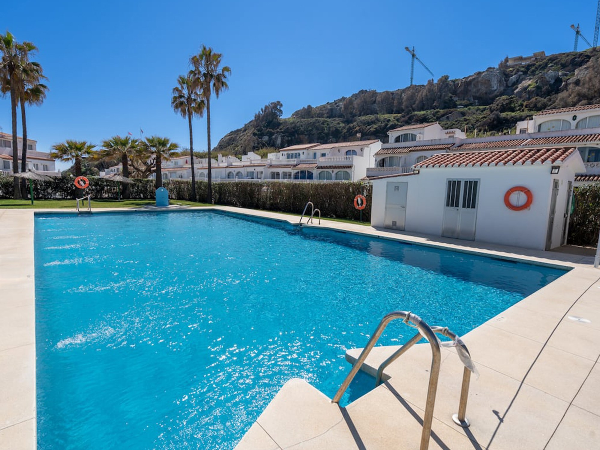 Casa Geminada à Beira-Mar à Venda em Manilva - Costa del Sol - 1