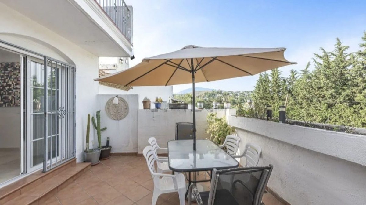 Casa Geminada com 3 Quartos à Venda em Estepona - Costa del Sol - 3