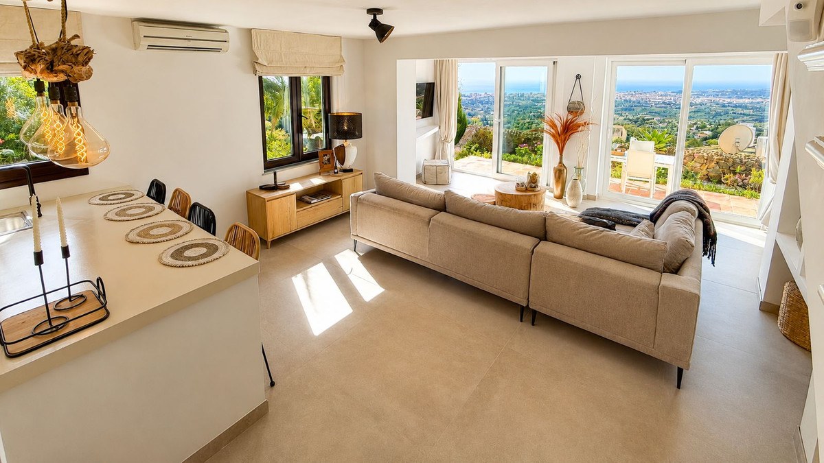 Casa Geminada com 4 Quartos à Venda em Estepona - Costa del Sol - 8