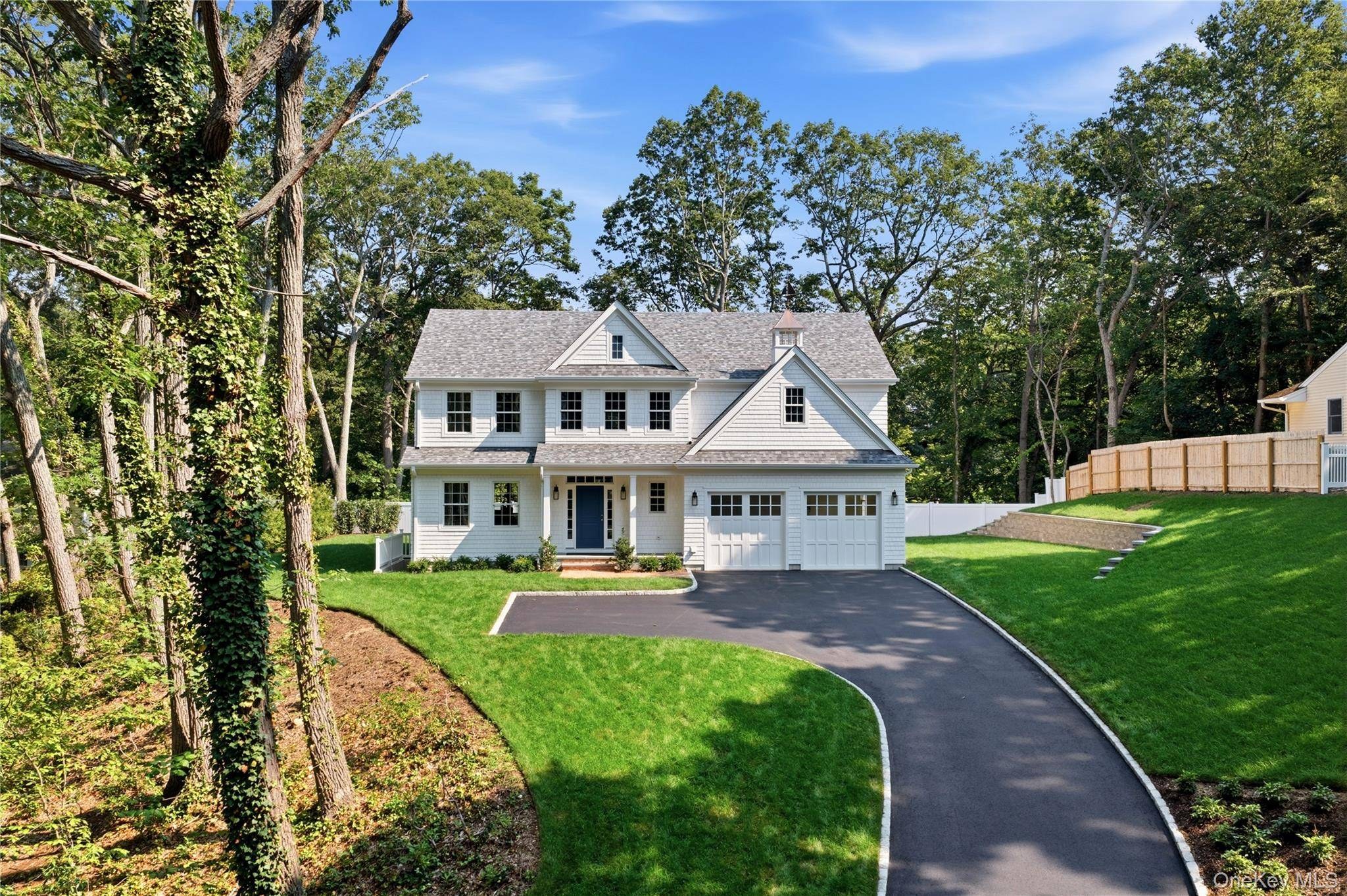Casa na Planta com 4 Quartos à Venda em Cold Spring Harbor - Nova Iorque - EUA - 2