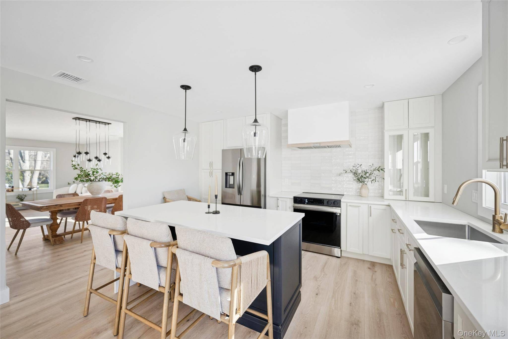 Casa na Planta com 4 Quartos à Venda em Riverhead - Nova Iorque - EUA - 4
