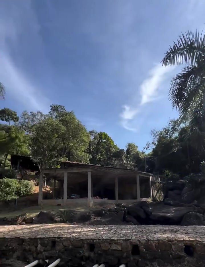 Chácara de 15.000 m² à Venda na Rota da Ferradura - Guarapari - Espírito Santo - Brasil - 2