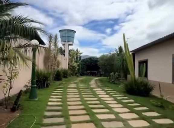 חווה קטנה (צ׳אקרה) משופצת עם 4 חדרי שינה למכירה בגואראפארי - אספיריטו סנטו - ברזיל - 3