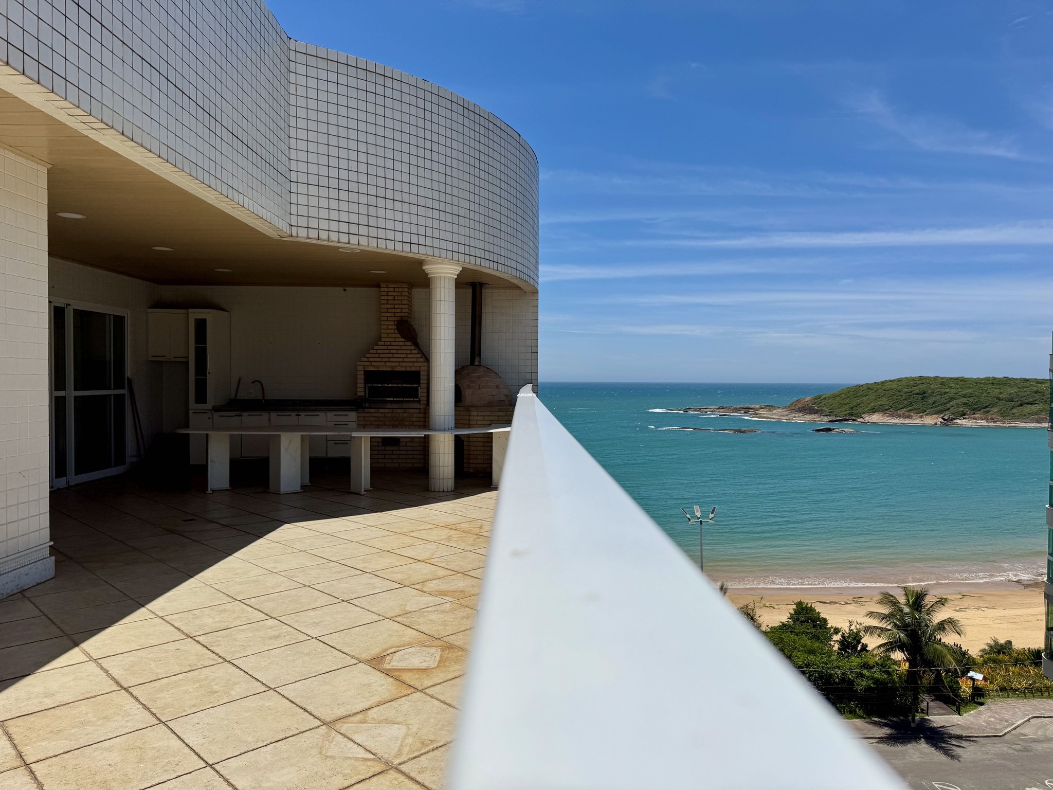 Cobertura de 3 Quartos à Venda na Enseada Azul - Guarapari - Espírito Santo - Brasil - 2