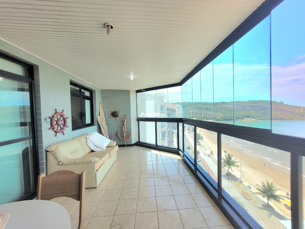 Cobertura de 4 Quartos à Venda na Praia do Morro - Guarapari - Espírito Santo - Brasil - 1