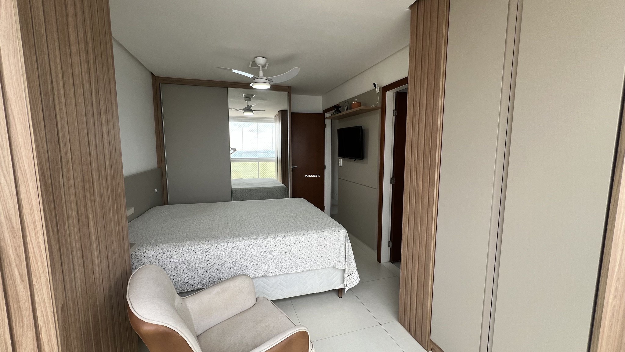 Cobertura de 4 Quartos à Venda na Praia do Morro - Guarapari - Espírito Santo - Brasil - 4