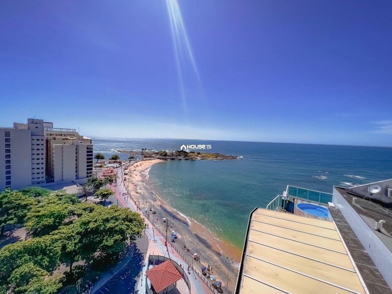 Cobertura de 4 Quartos à Venda no Centro - Guarapari - Espírito Santo - Brasil - 2