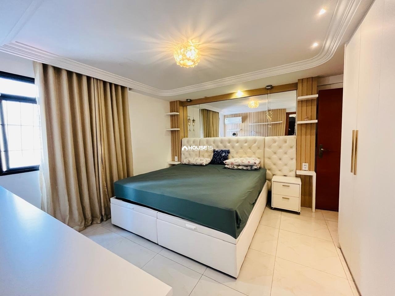 Cobertura de 5 Quartos à Venda na Praia do Morro - Guarapari - Espírito Santo - Brasil - 4