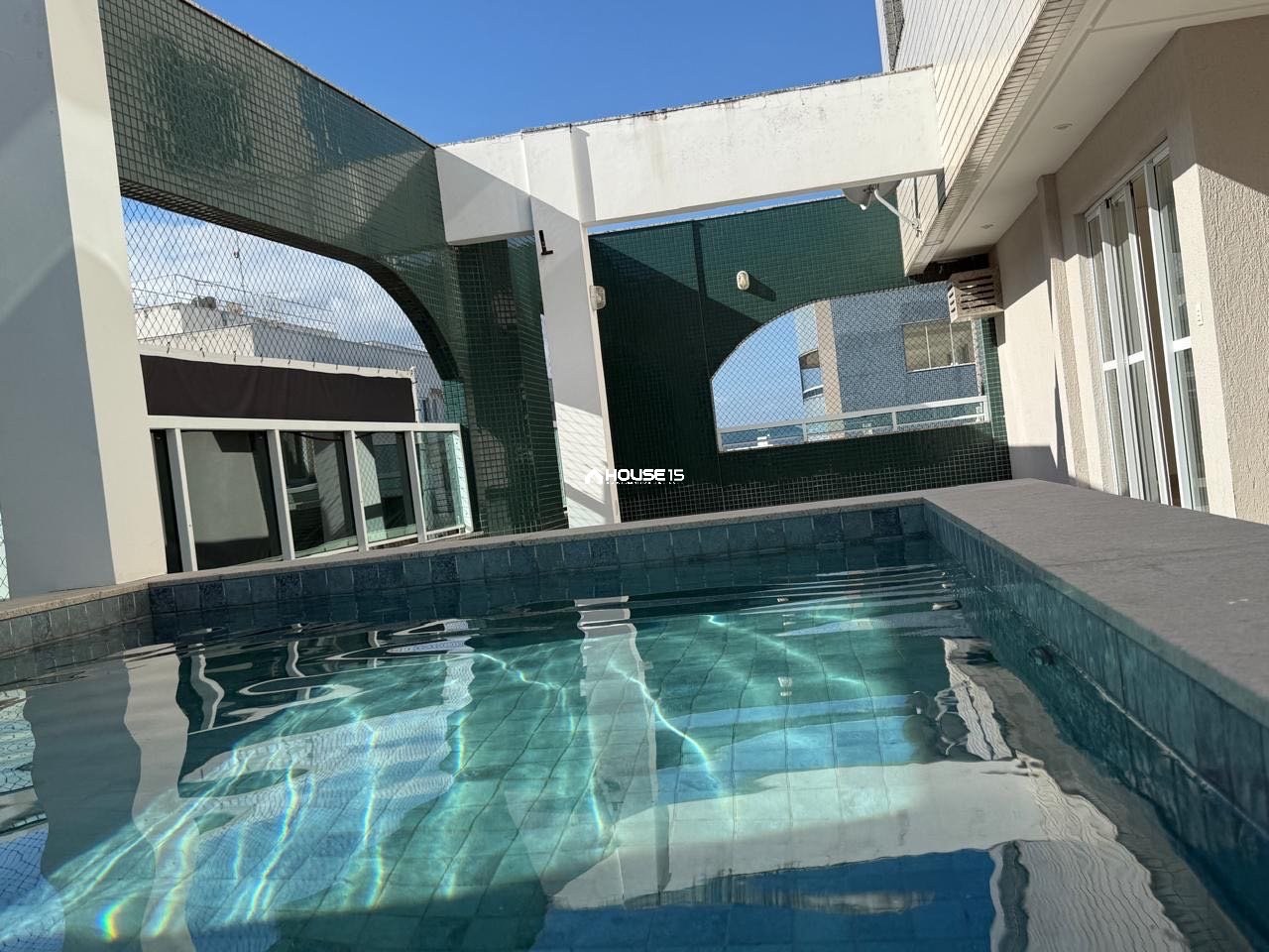 Cobertura de 5 Quartos à Venda no Centro - Guarapari - Espírito Santo - Brasil - 3