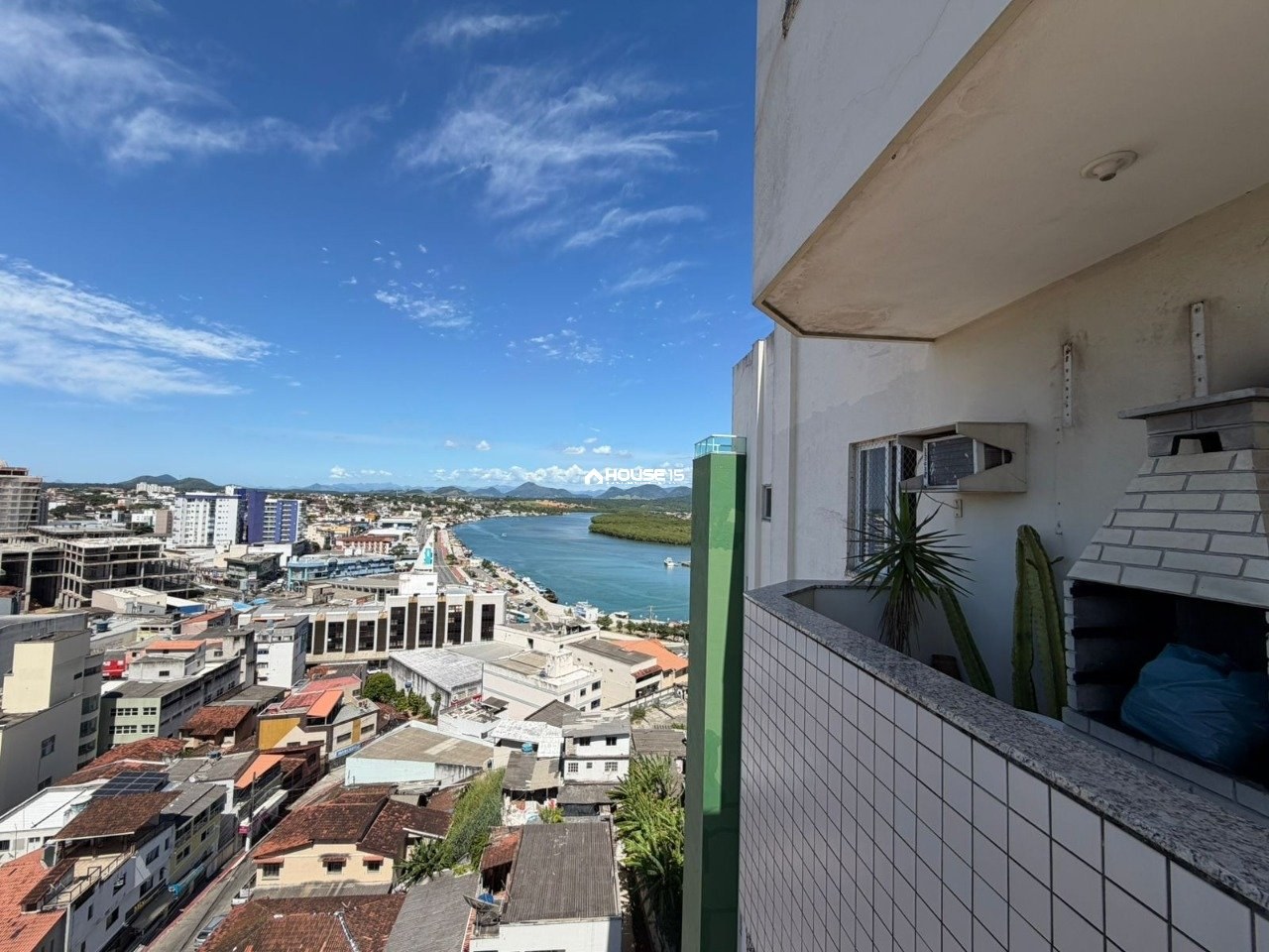 Cobertura de 5 Quartos à Venda no Centro - Guarapari - Espírito Santo - Brasil - 3