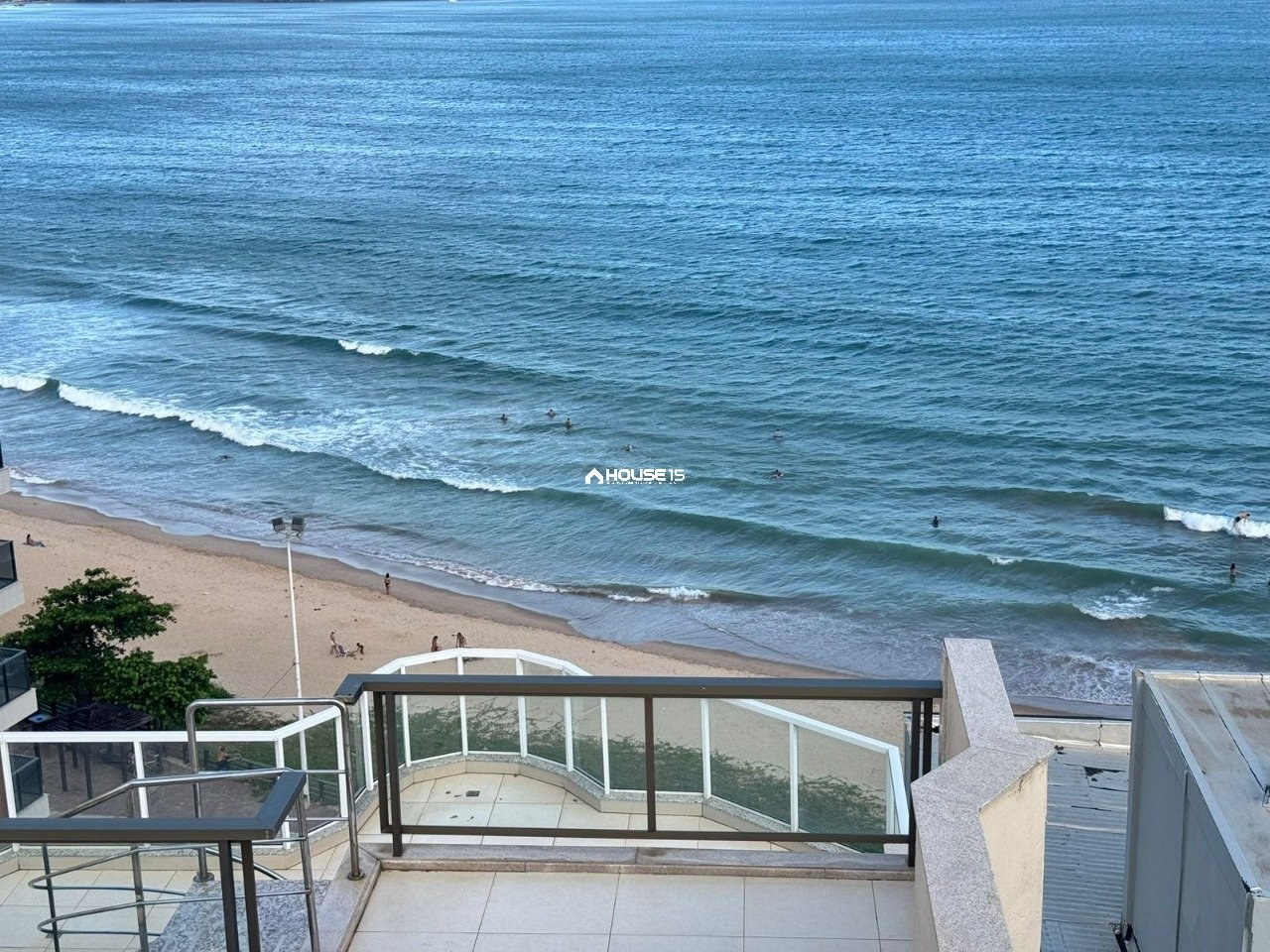 Cobertura de 7 Quartos à Venda na Praia do Morro - Guarapari - Espírito Santo - Brasil - 1