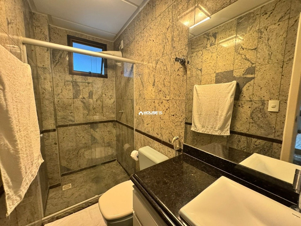 Cobertura de 7 Quartos à Venda na Praia do Morro - Guarapari - Espírito Santo - Brasil - 5
