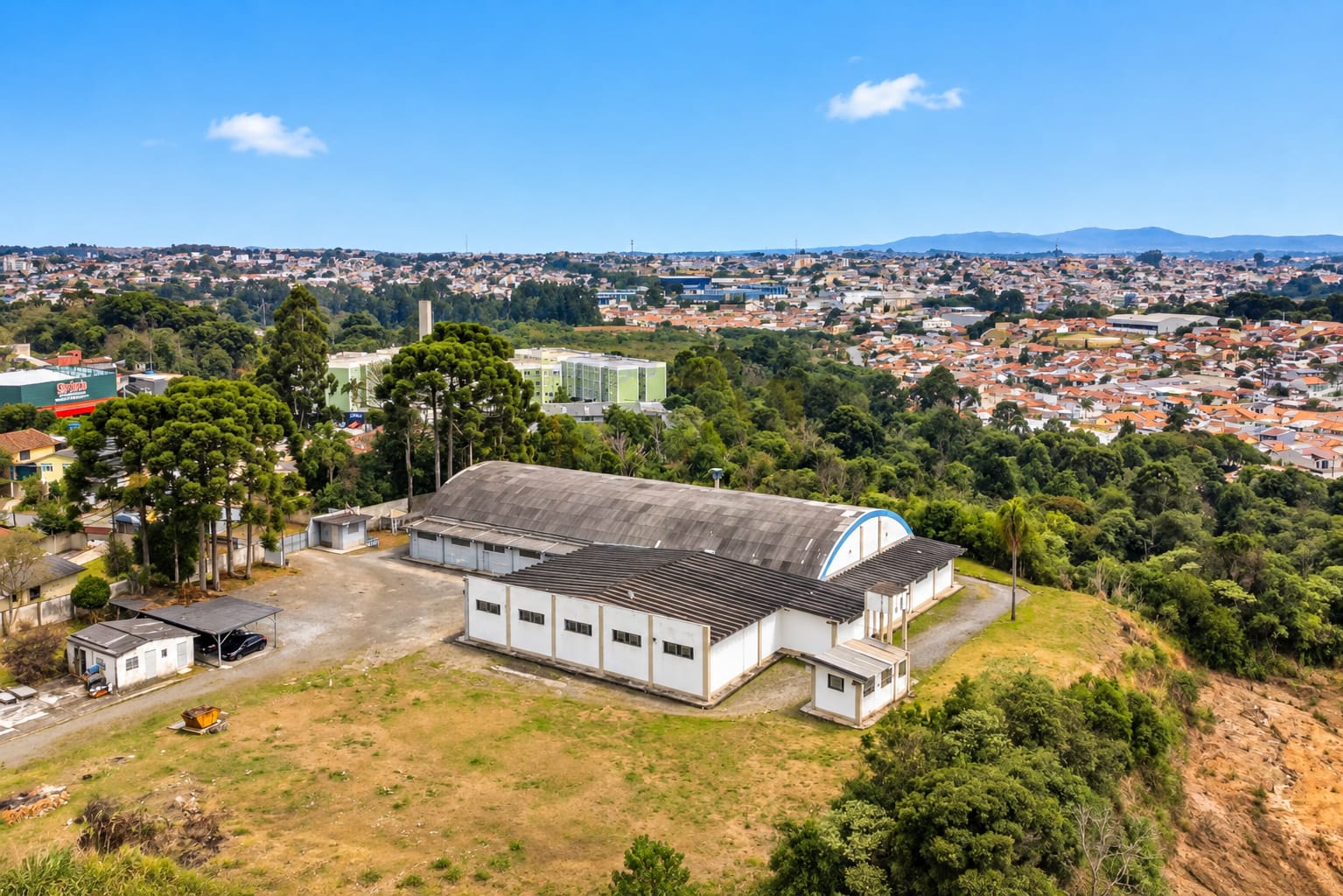Complexo Comercial e Logístico à Venda em Colombo - Paraná - Brasil - 7