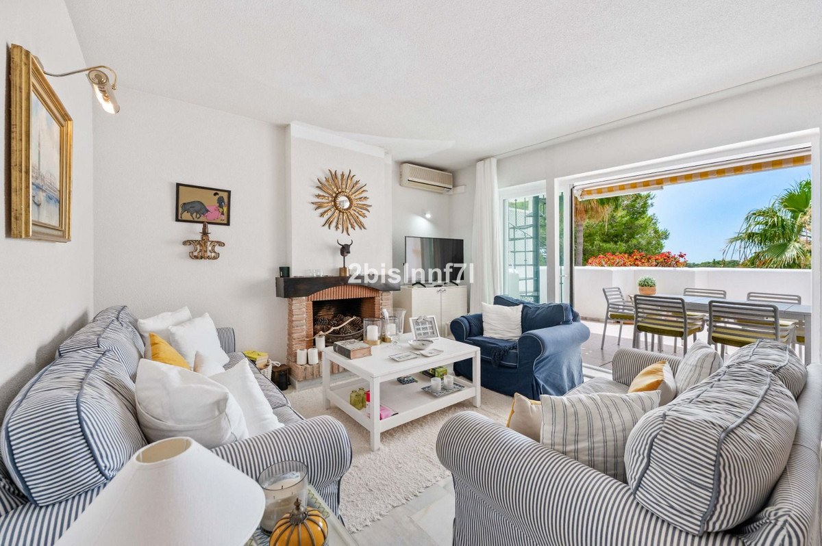Duplex com 3 Quartos à Venda em Estepona - Costa del Sol - 7