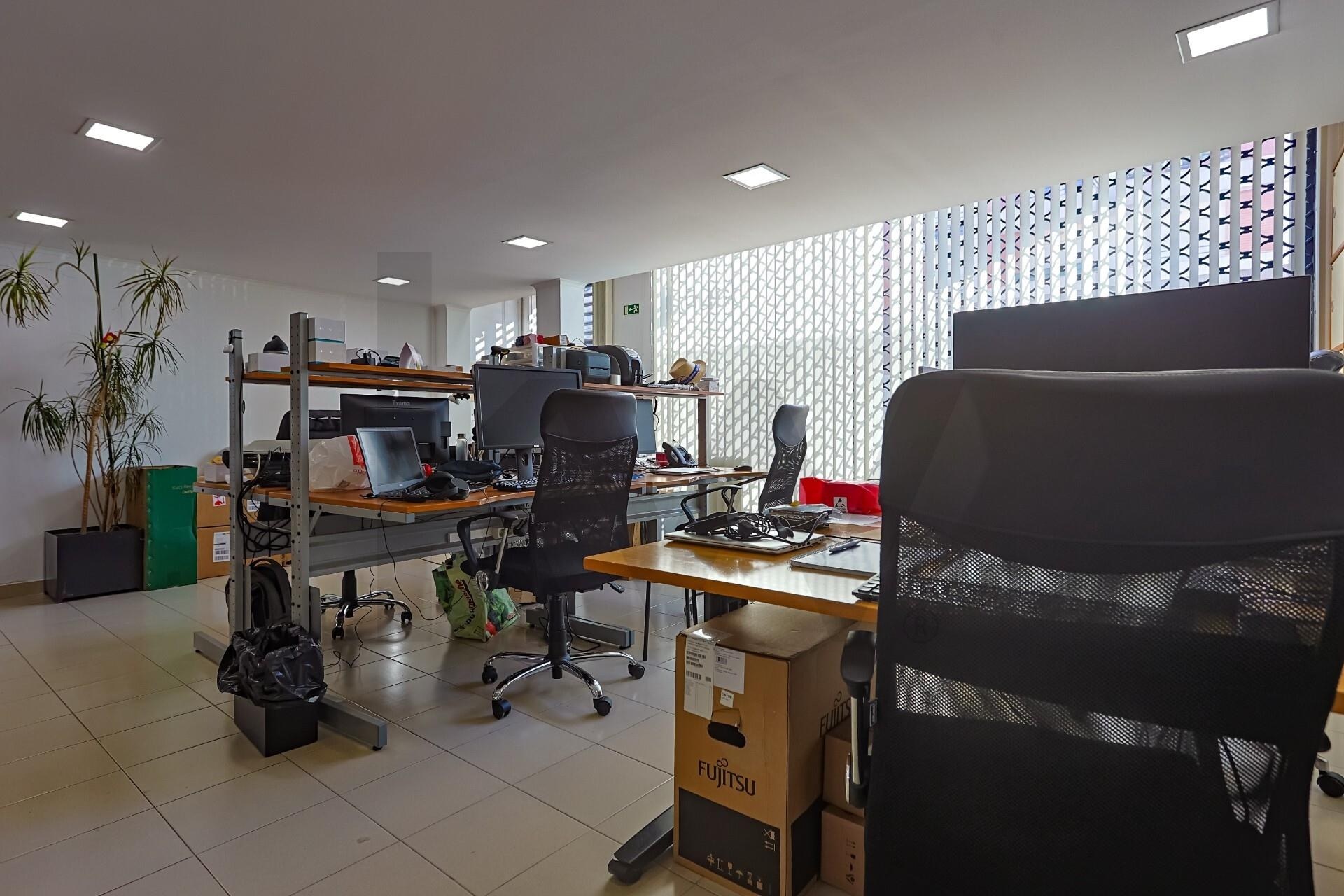 Escritório  à Venda em Almada - Setúbal - Portugal - 8
