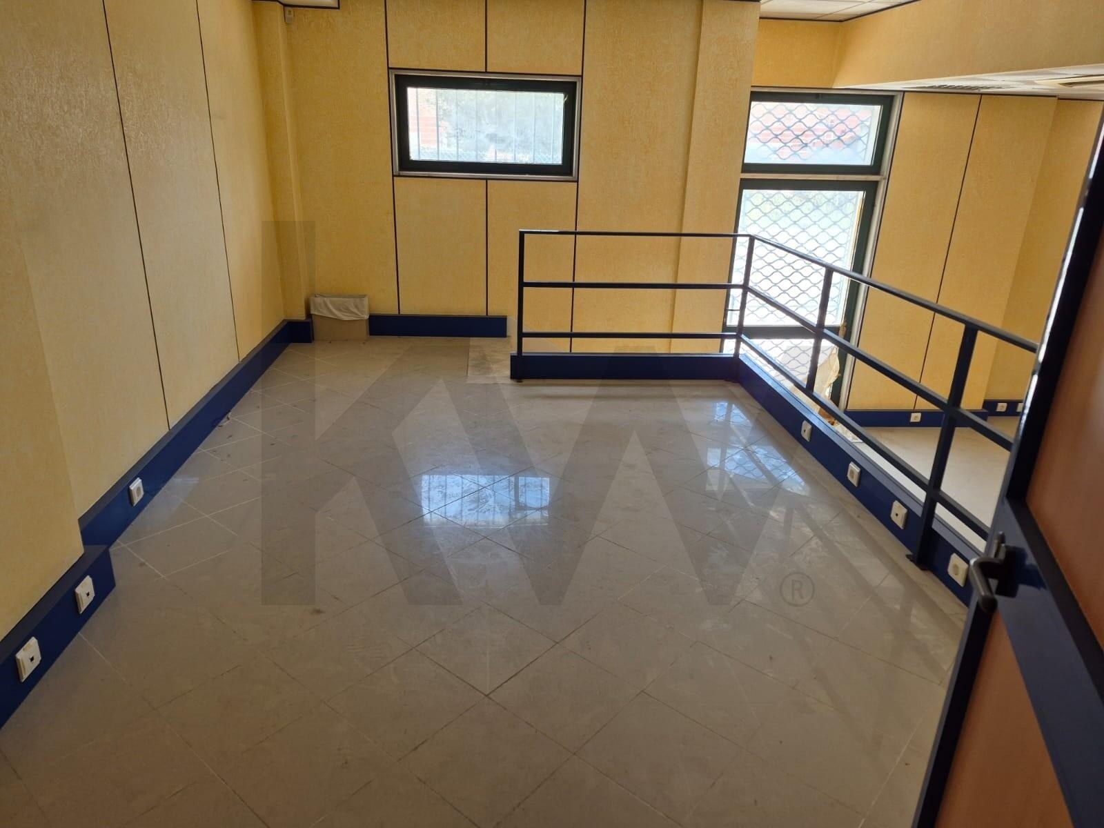 Escritório à Venda em Barreiro - Setúbal - Portugal - 8