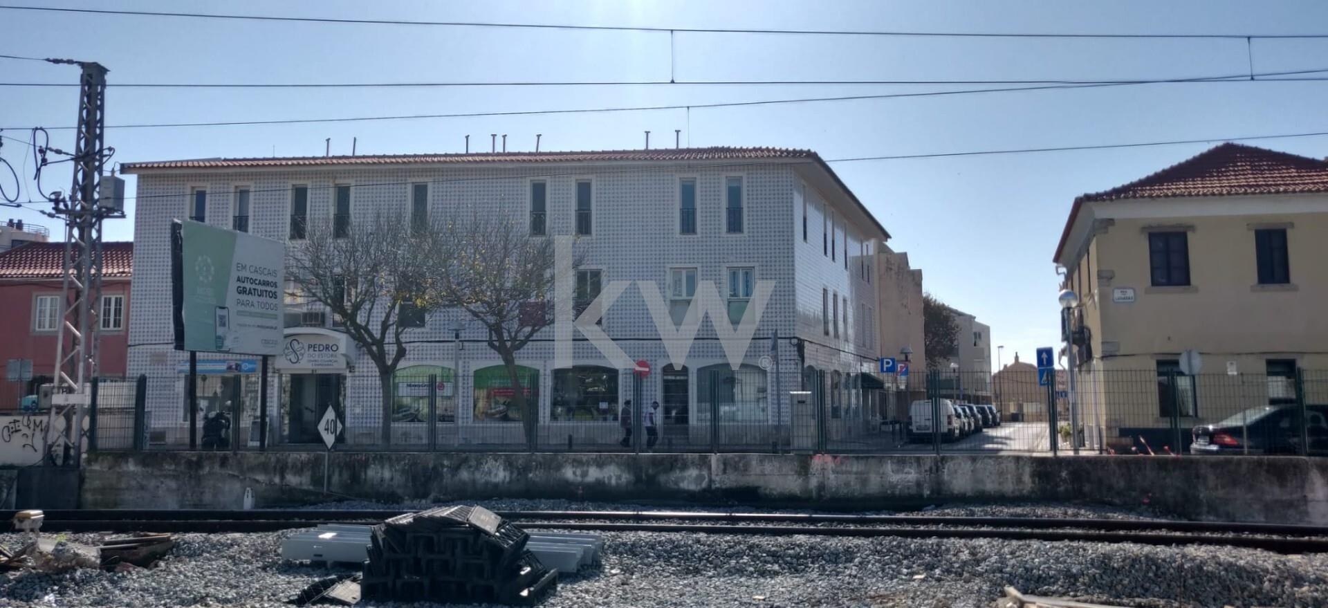 Escritório à Venda em Estoril - Lisboa - Portugal - 1