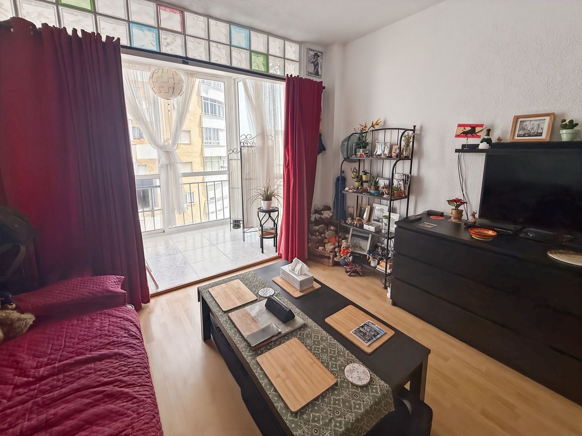 Estúdio com 3 Quartos à Venda em Torremolinos - Costa del Sol - 7