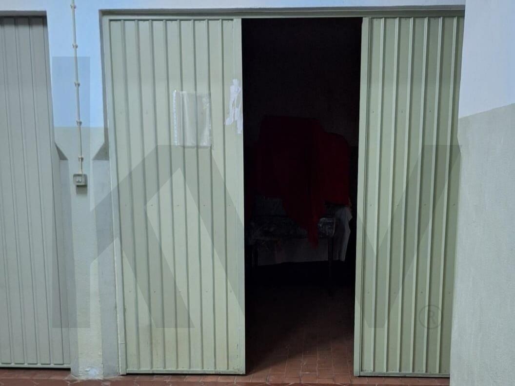 Garagem  à Venda em Almada - Setúbal - Portugal - 4