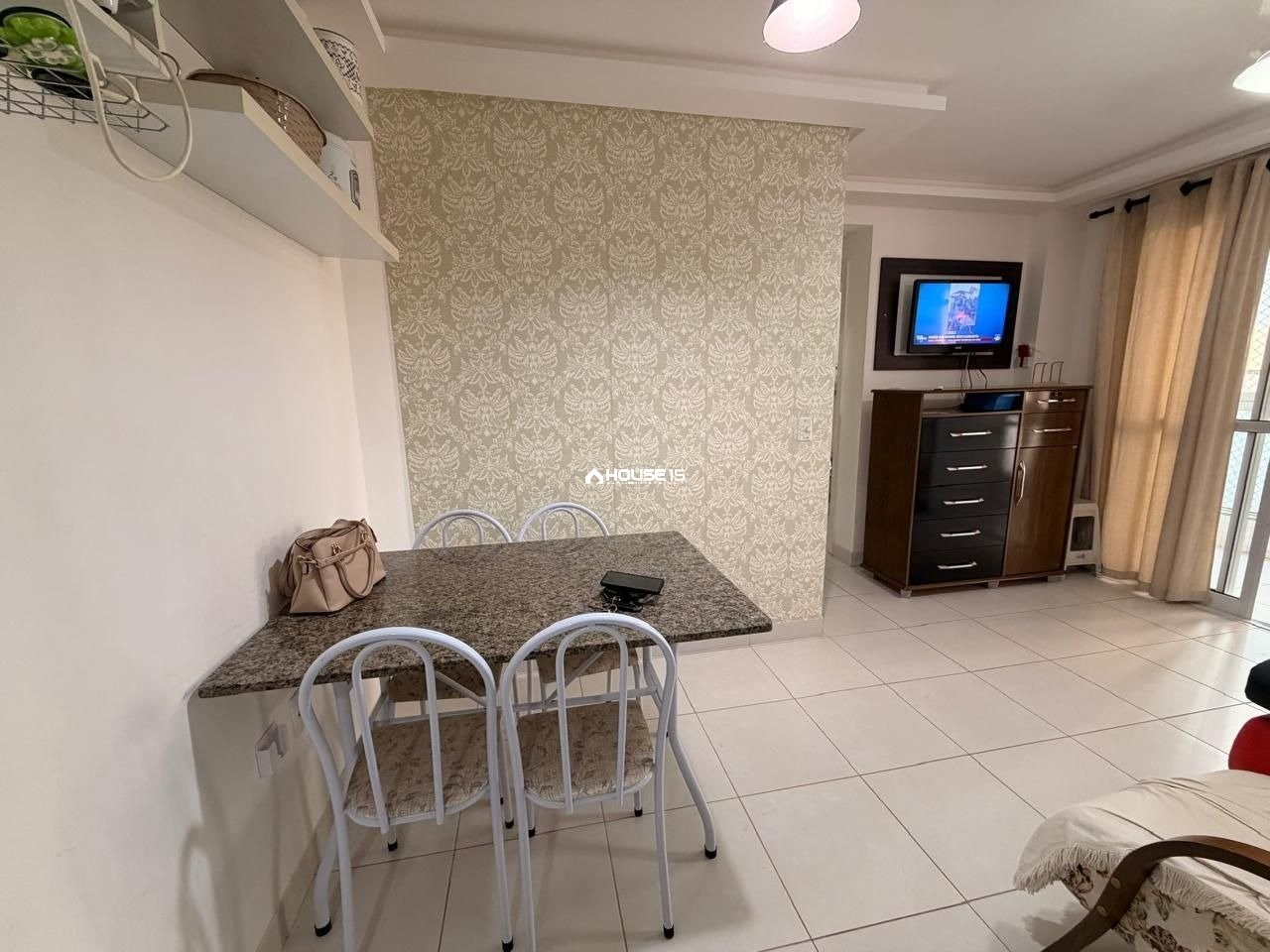 Apartamento de 1 Quarto à Venda no Centro - Guarapari - Espírito Santo - Brasil - 6
