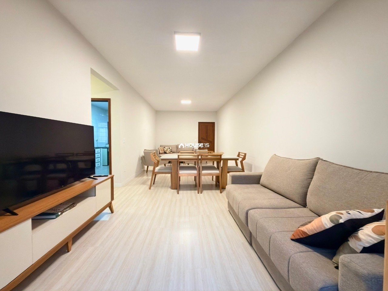 Apartamento de 3 Quartos à Venda na Praia do Morro - Guarapari - Espírito Santo - Brasil - 5