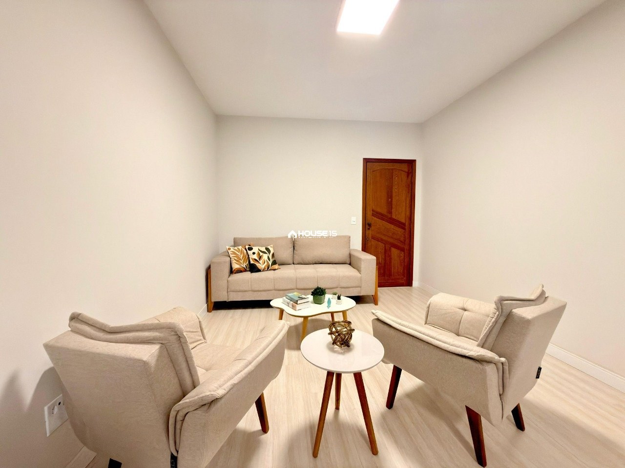 Apartamento de 3 Quartos à Venda na Praia do Morro - Guarapari - Espírito Santo - Brasil - 6