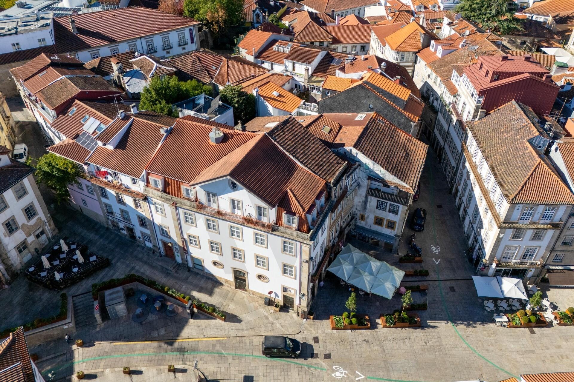 Edificio en Venta en Viseu - Portugal - 1