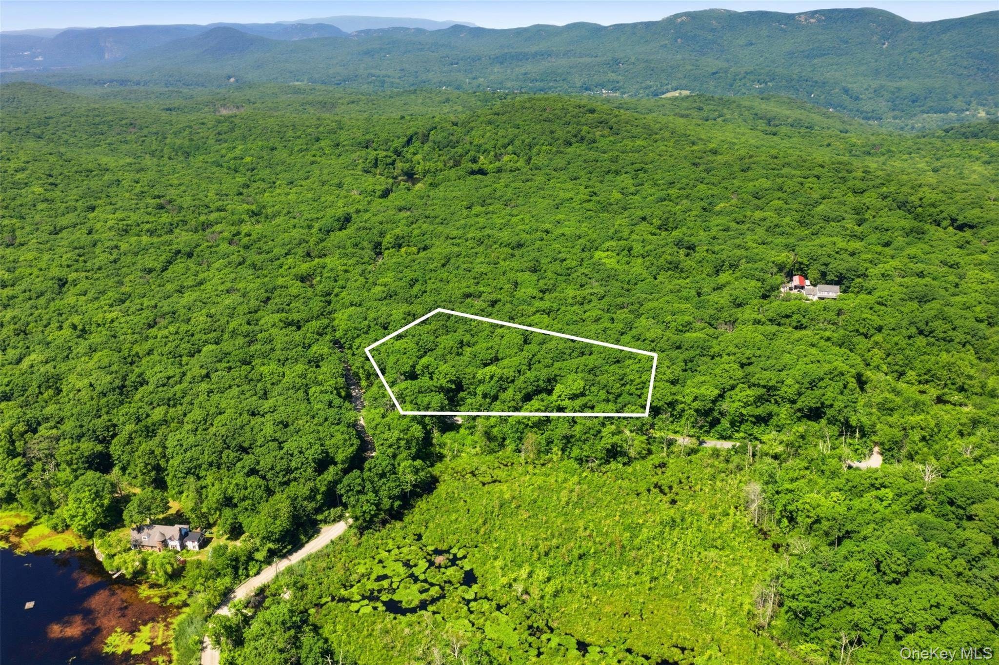 Imóvel à Venda em Cold Spring - Nova Iorque - EUA - 3