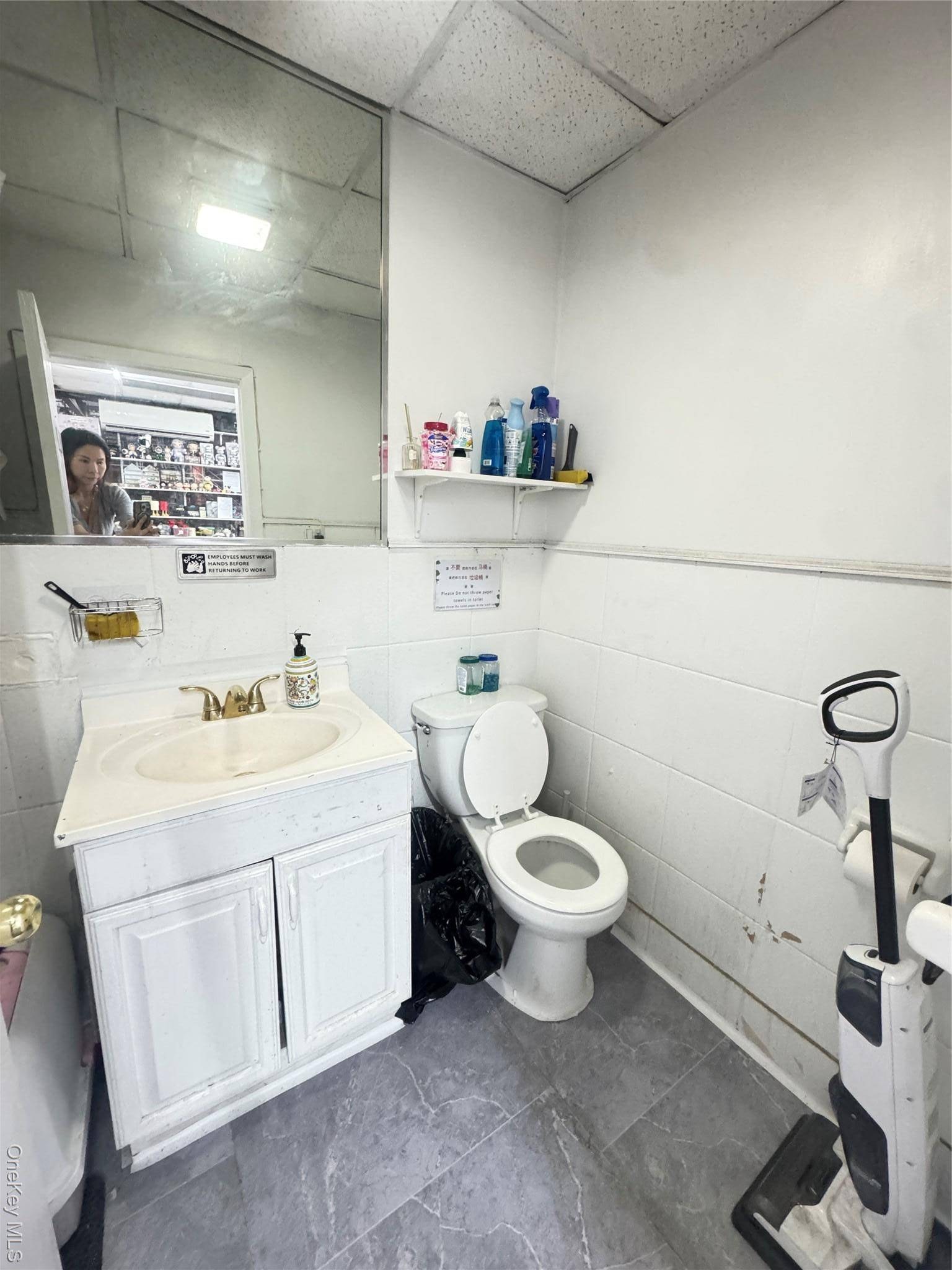 Imóvel Comercial à Venda em College Point - Nova Iorque - EUA - 7