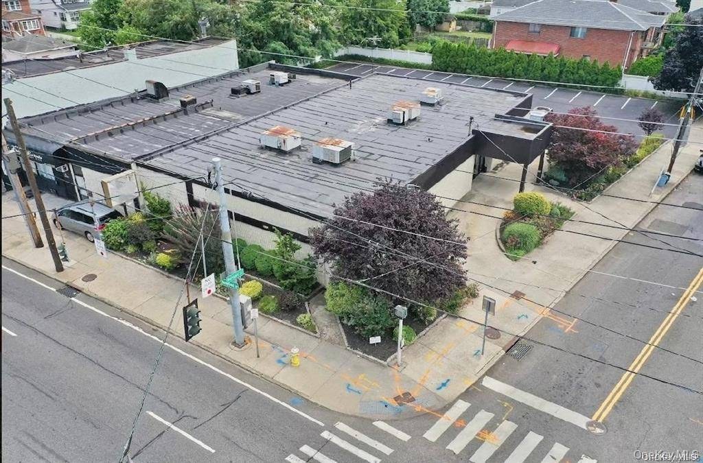 Imóvel Comercial à Venda em Elmont - Nova Iorque - EUA - 6