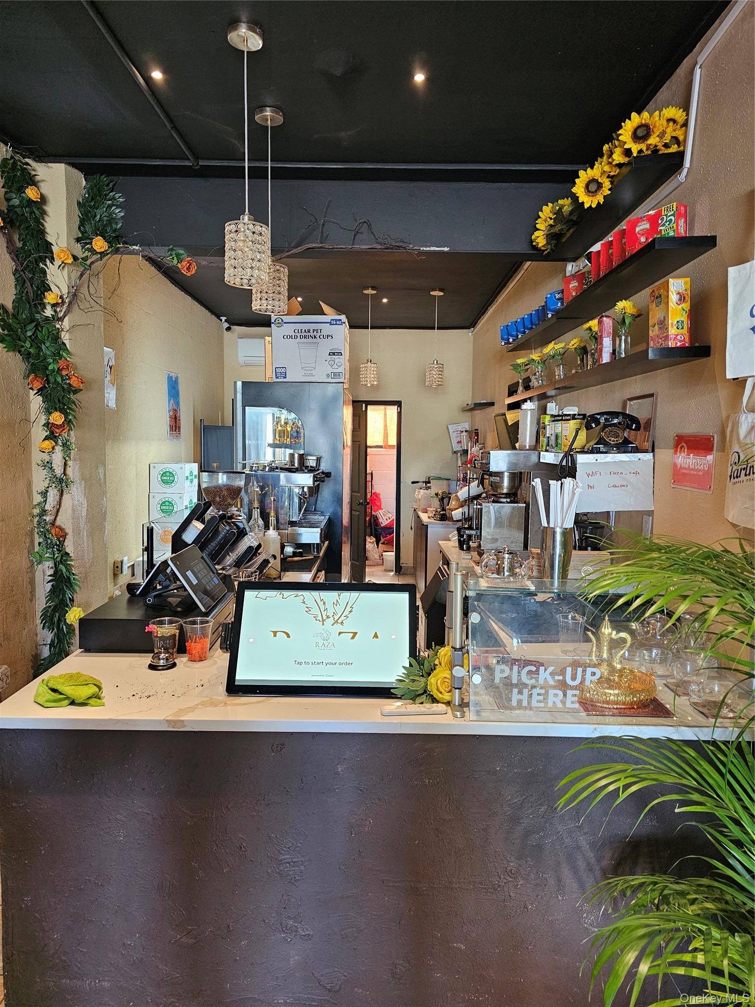 Imóvel Comercial à Venda em Elmont - Nova Iorque - EUA - 6