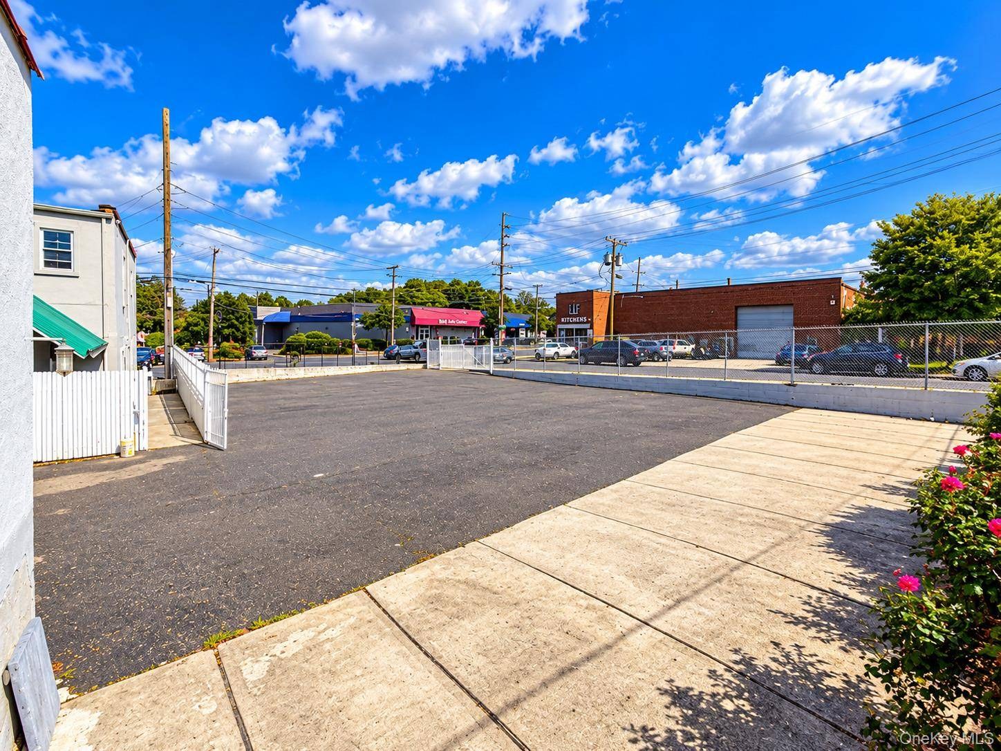Imóvel Comercial à Venda em Elmont - Nova Iorque - EUA - 7