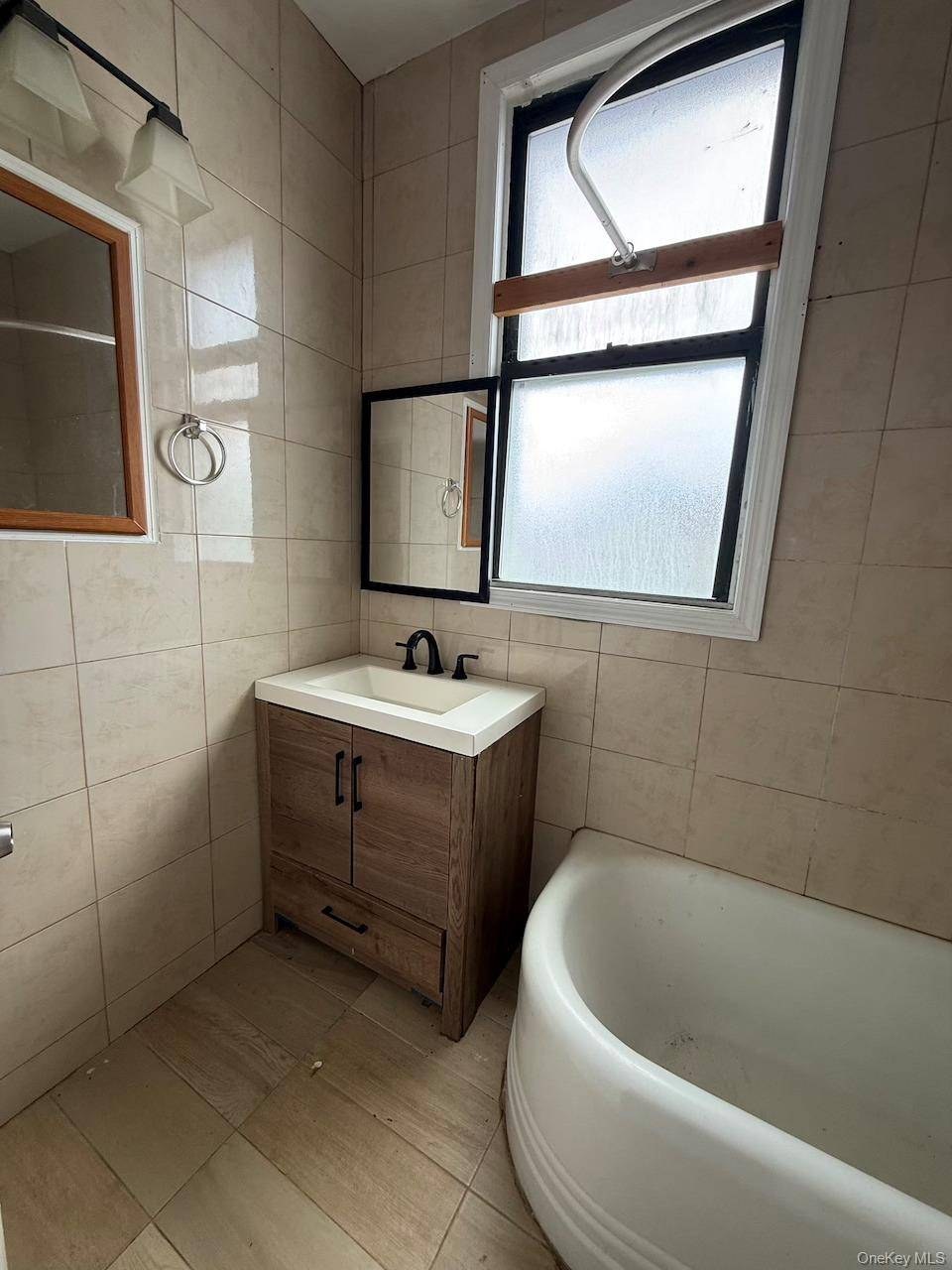 Imóvel Comercial à Venda em Elmont - Nova Iorque - EUA - 7
