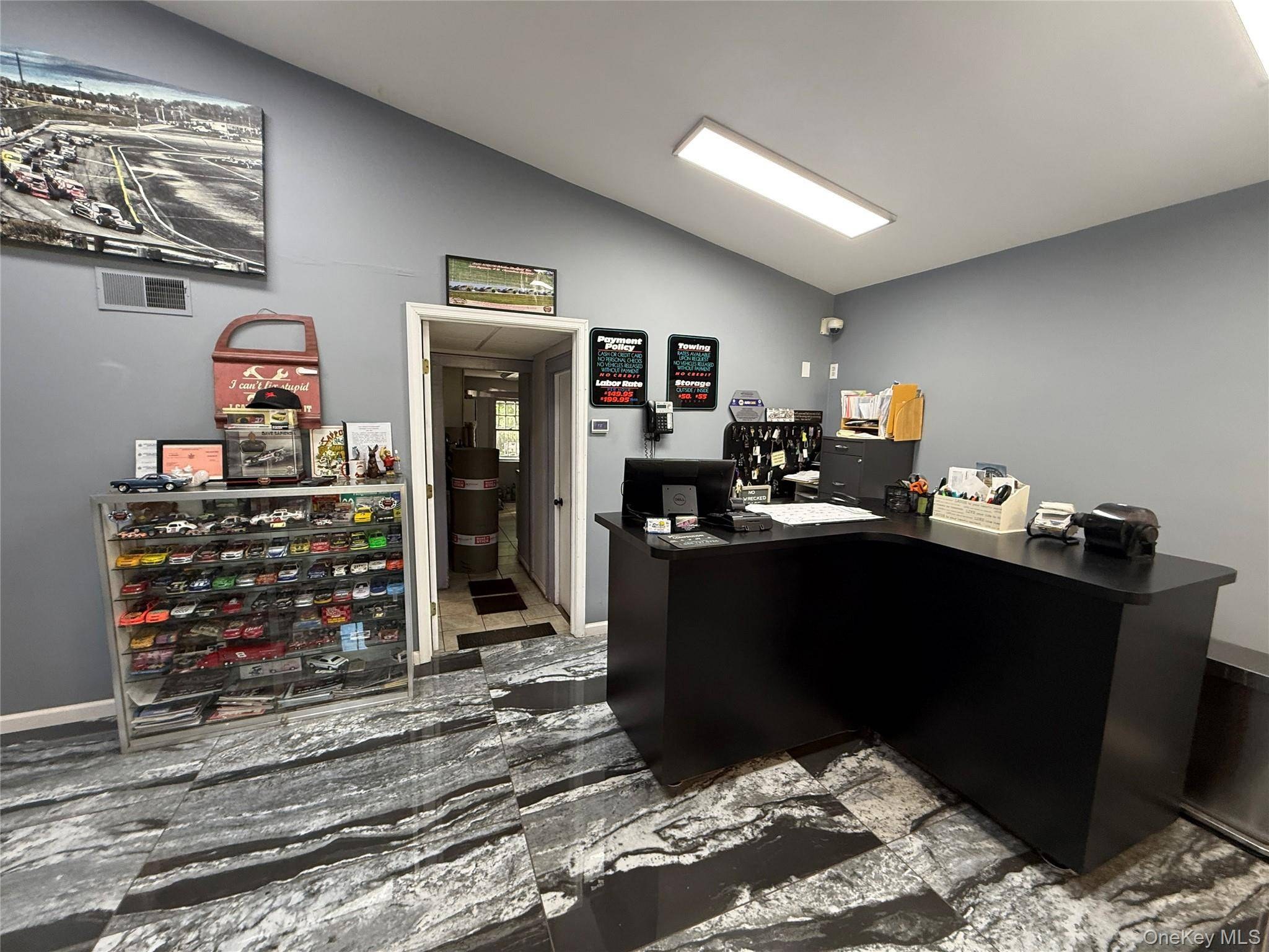 Imóvel Comercial à Venda em Riverhead - Nova Iorque - EUA - 8