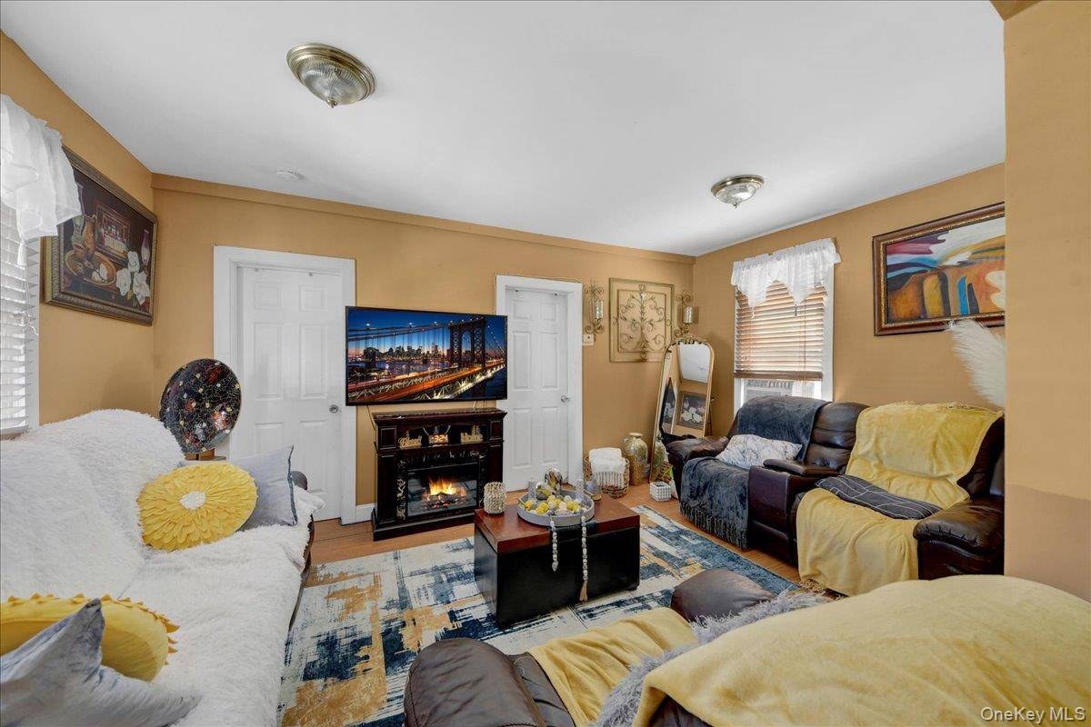 Imóvel Comercial à Venda em Tarrytown - Nova Iorque - EUA - 7