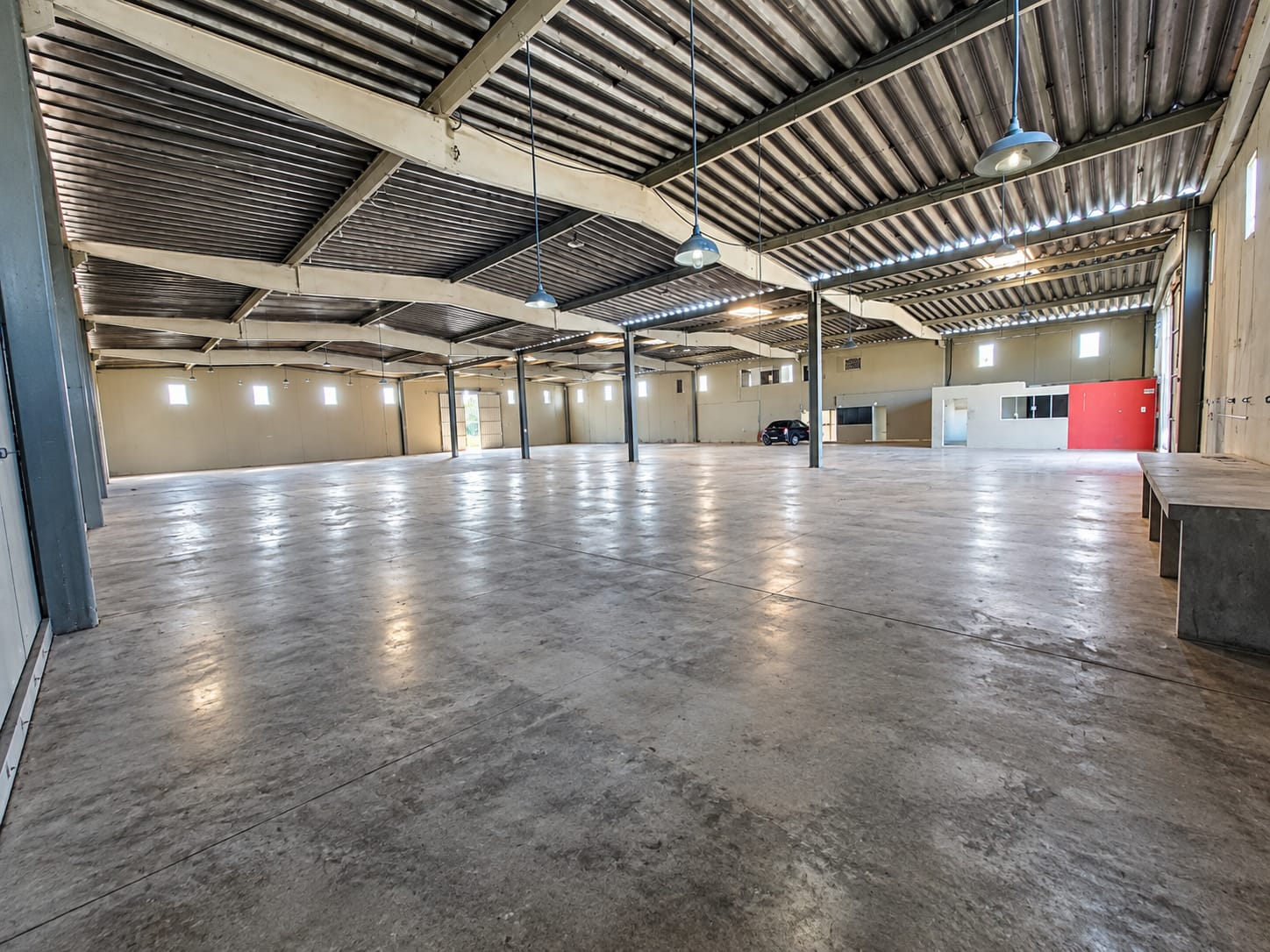 Bien Commercial et Logistique à Vendre à Pinhais - Paraná - Brésil - 3